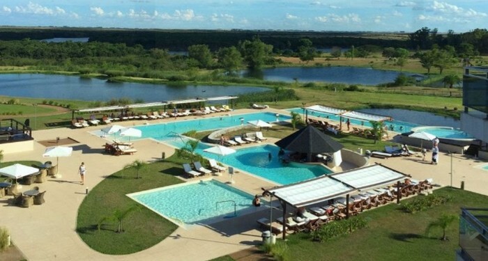 Uruguay - Altos del Arapey Club de Golf & Hotel Termal drone.jpg