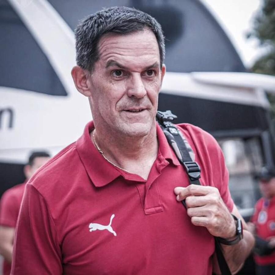 VICTOR BERNAY.jpg VICTOR BERNAY.jpg