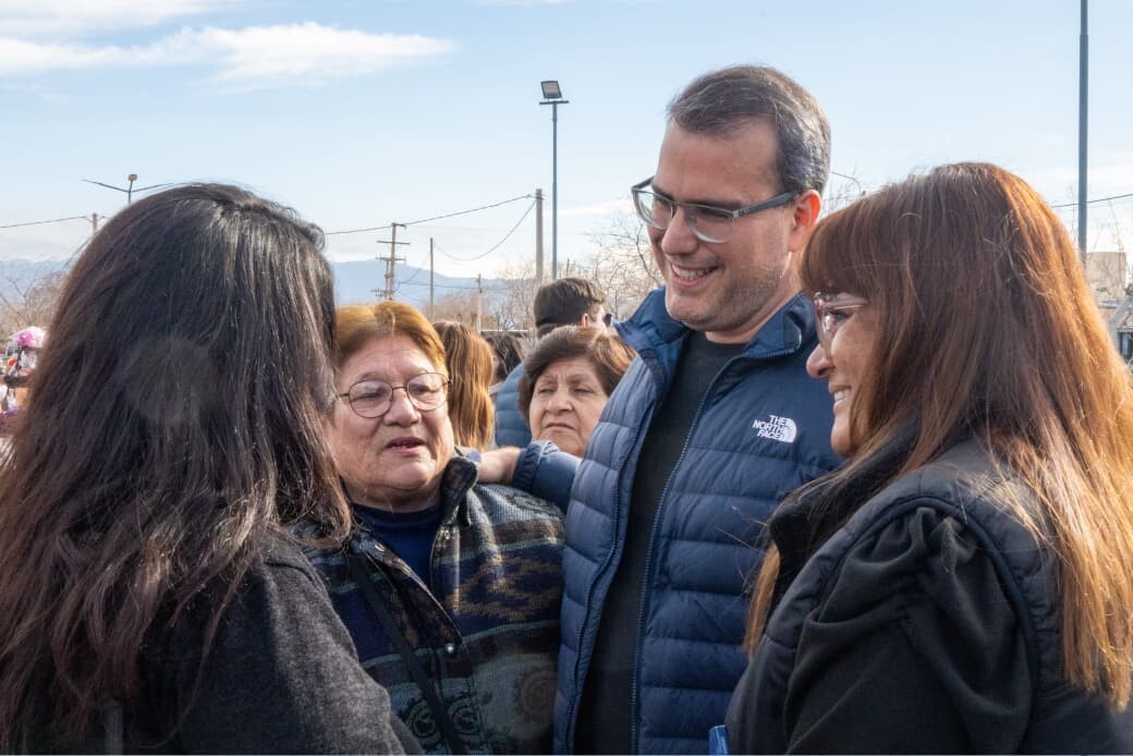 RAWSON EN COMUNIDAD VISITÓ VILLA 17 DE AGOSTO Y SIGUE CONSOLIDANDO SU PRESENCIA EN LOS BARRIOS