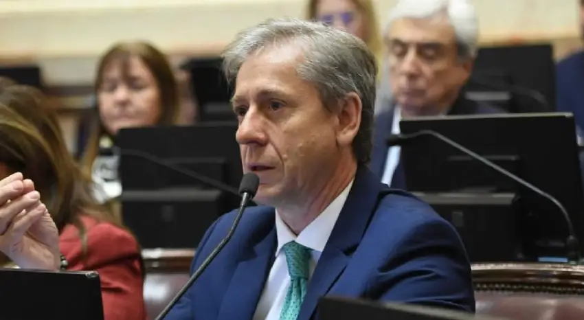 VISCHI.webp Eduardo Vischi: «Adorni no solo debe renunciar, sino que el Presidente debería sacarlo del cargo»