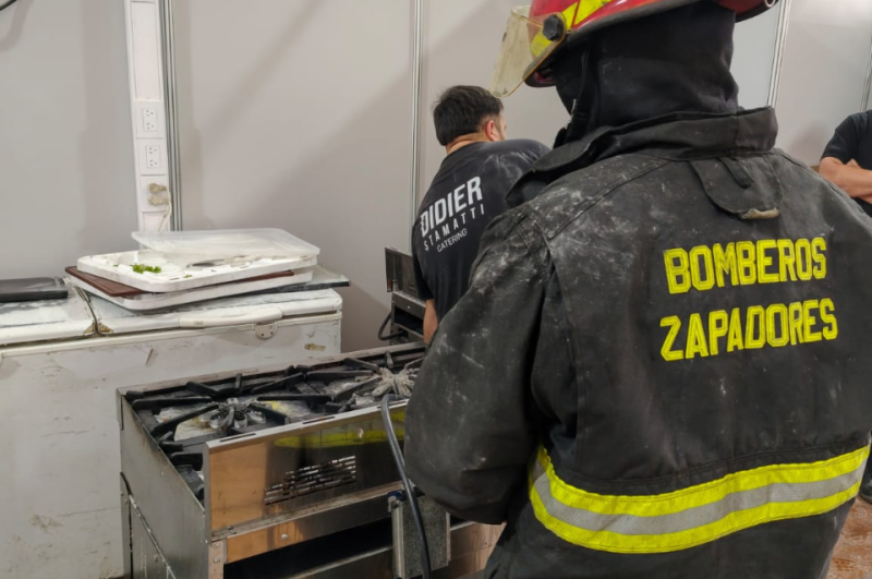 Villa Sudamericana: una garrafa se incendió y dejó un hombre herido