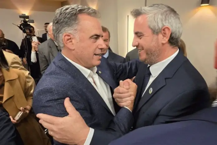 En Uruguay le aseguraron a Walser que relocalizarán la refinería de HIF Global.