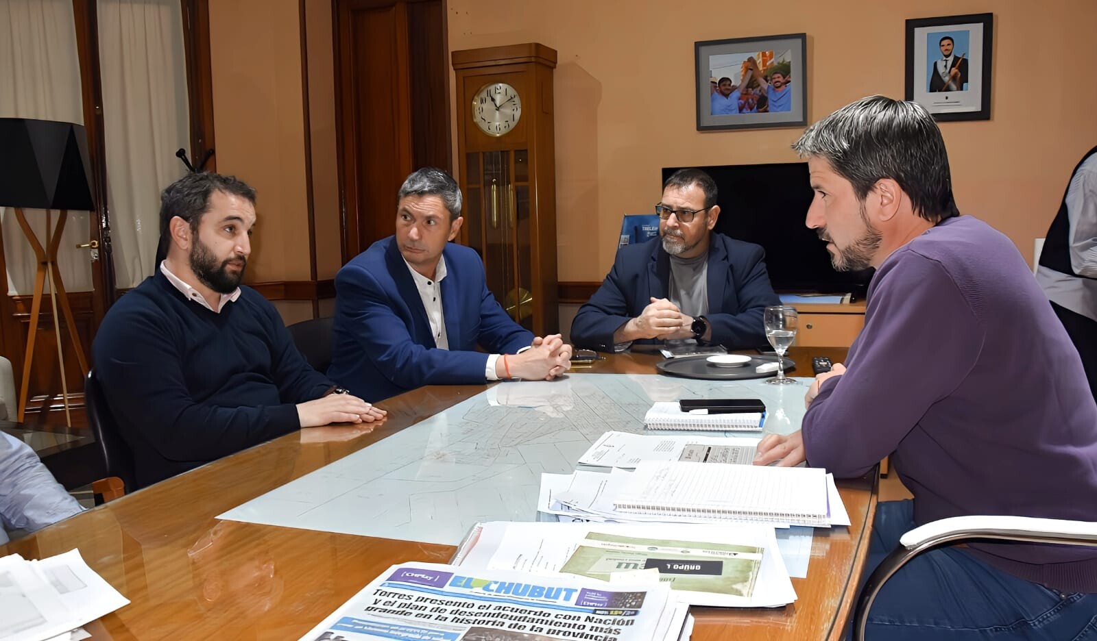 Merino y la AVP evaluaron proyecto de culminación de la doble vía Trelew-Madryn