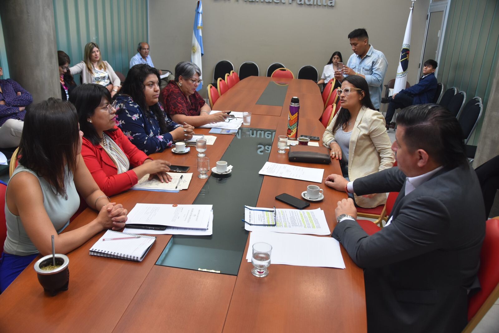 Legisladores impulsan proyectos referidos a la regularización de entidades deportivas