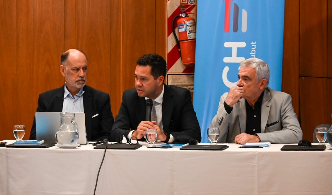 Banco Chubut y STJ realizaron el encuentro “CIBERDELITOS Y NUEVAS TECNOLOGÍAS”