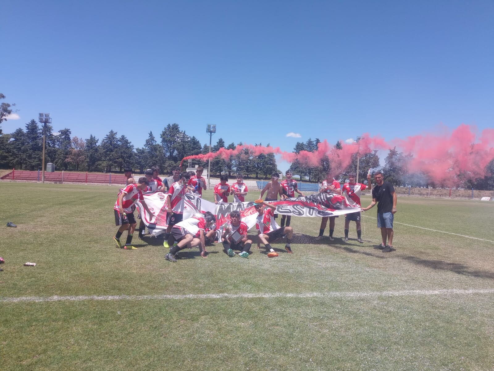 WhatsApp Image 2024-12-14 at 13.37.22 (1).jpeg