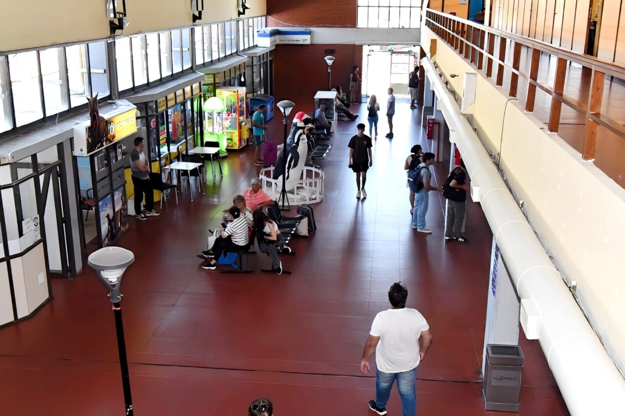 Merino anunció que la semana próxima comienzan las refacciones en el edificio de la terminal