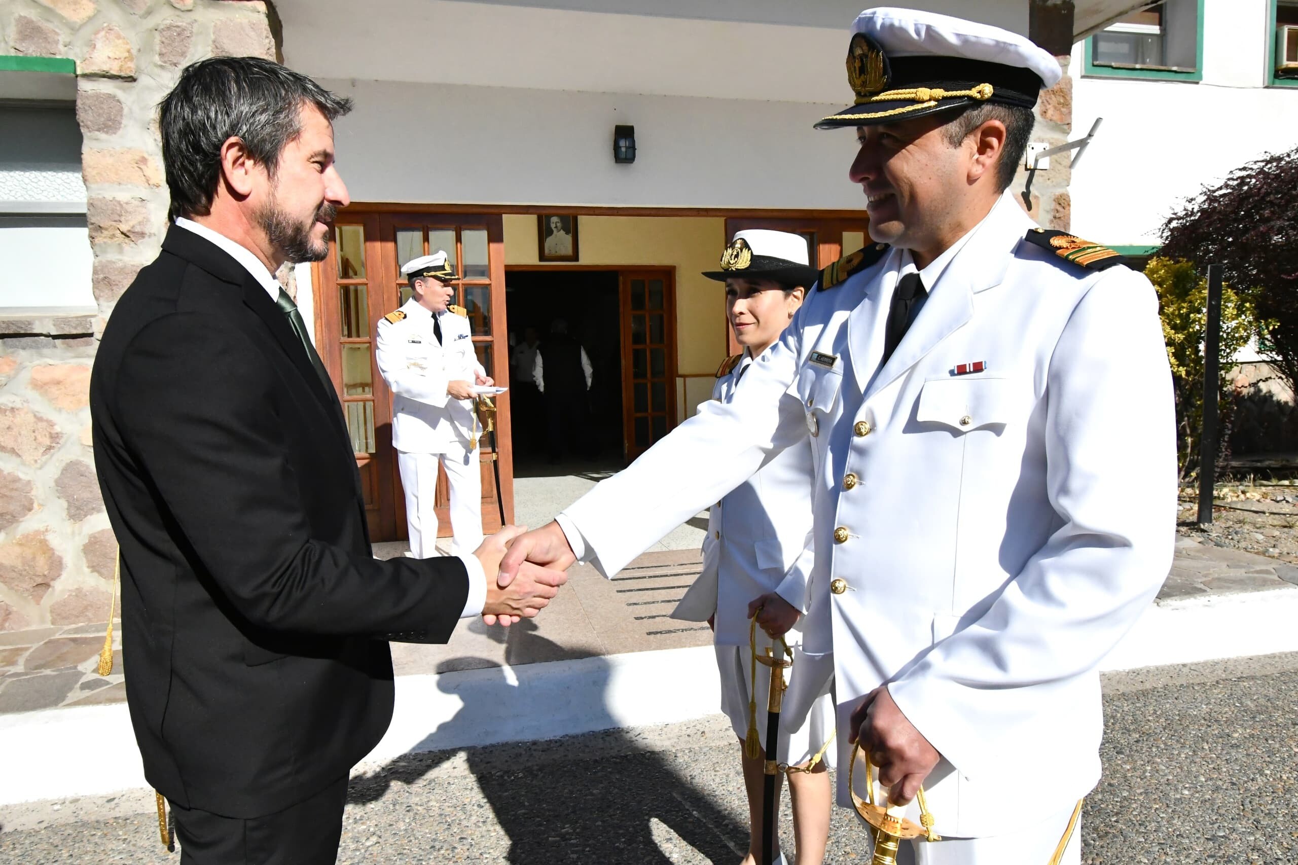 Merino participó de la asunción del nuevo jefe de la Base Aeronaval