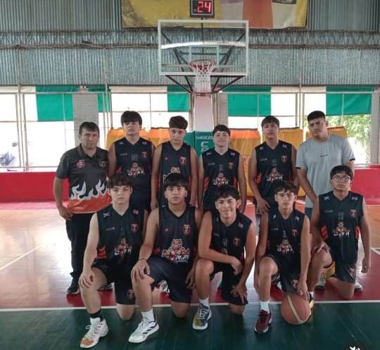 Buen debut de U15