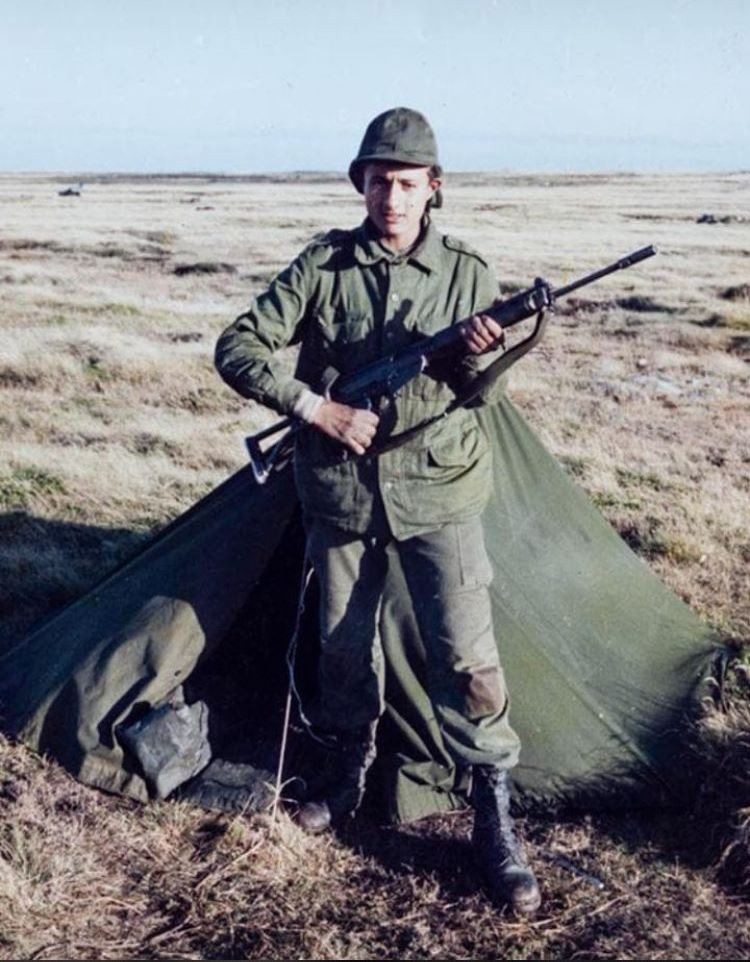 WhatsApp Image 2025-04-02 at 13.42.15.jpeg Ex combatiente oriundo de Blanca Pozo recuerda lo vivido.