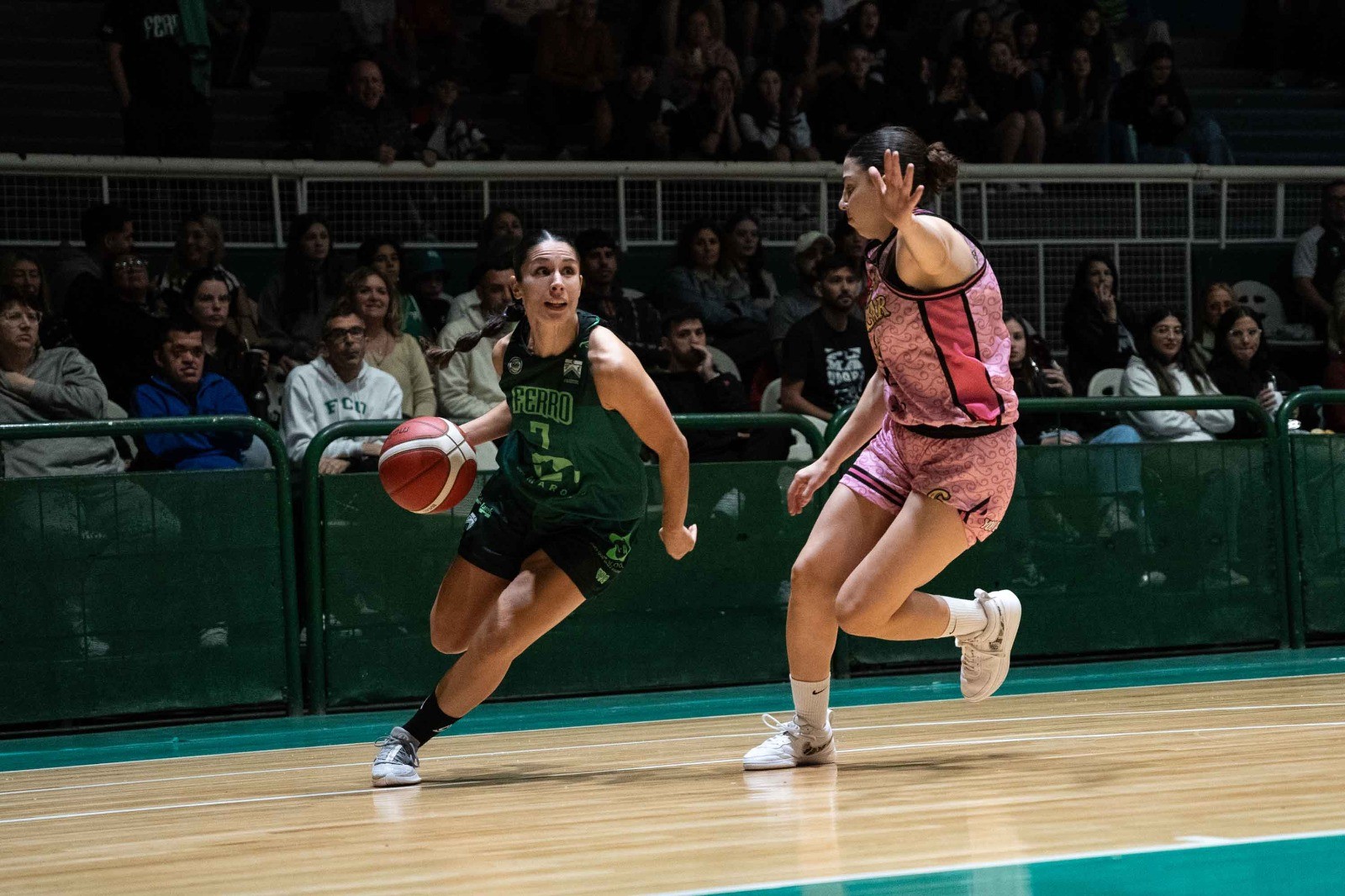 Riachuelo y Ferro finalistas