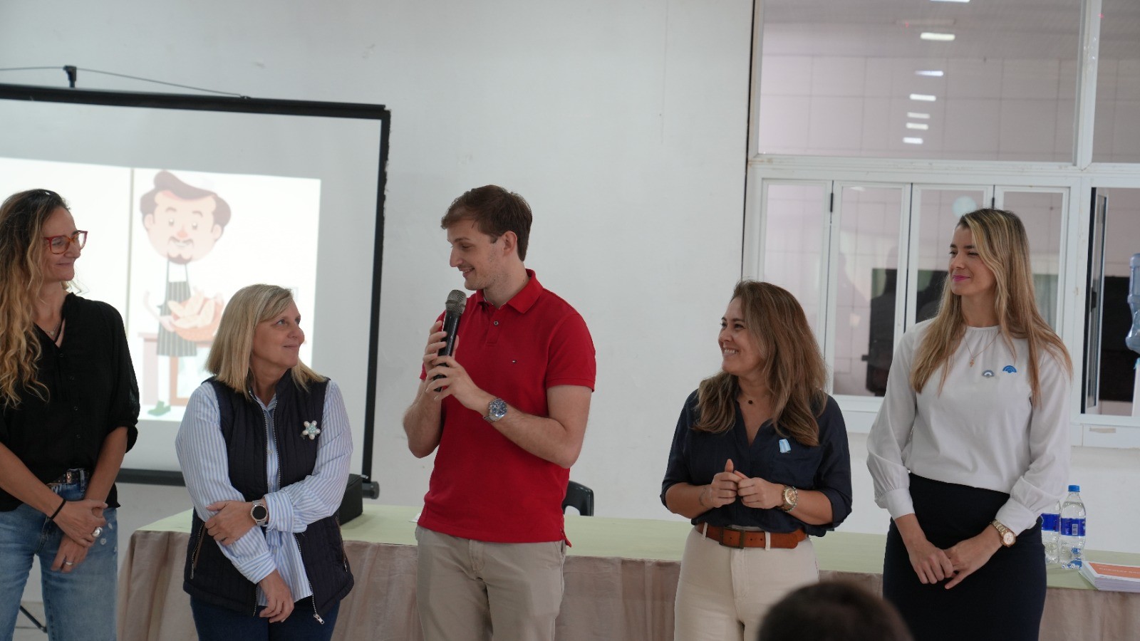 Exitoso taller «cuentas sanas» para emprendedores en Apóstoles.