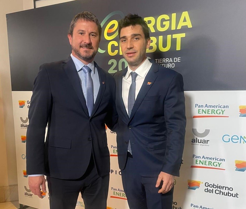 Merino acompañó el lanzamiento del plan energético “Chubut 2050”