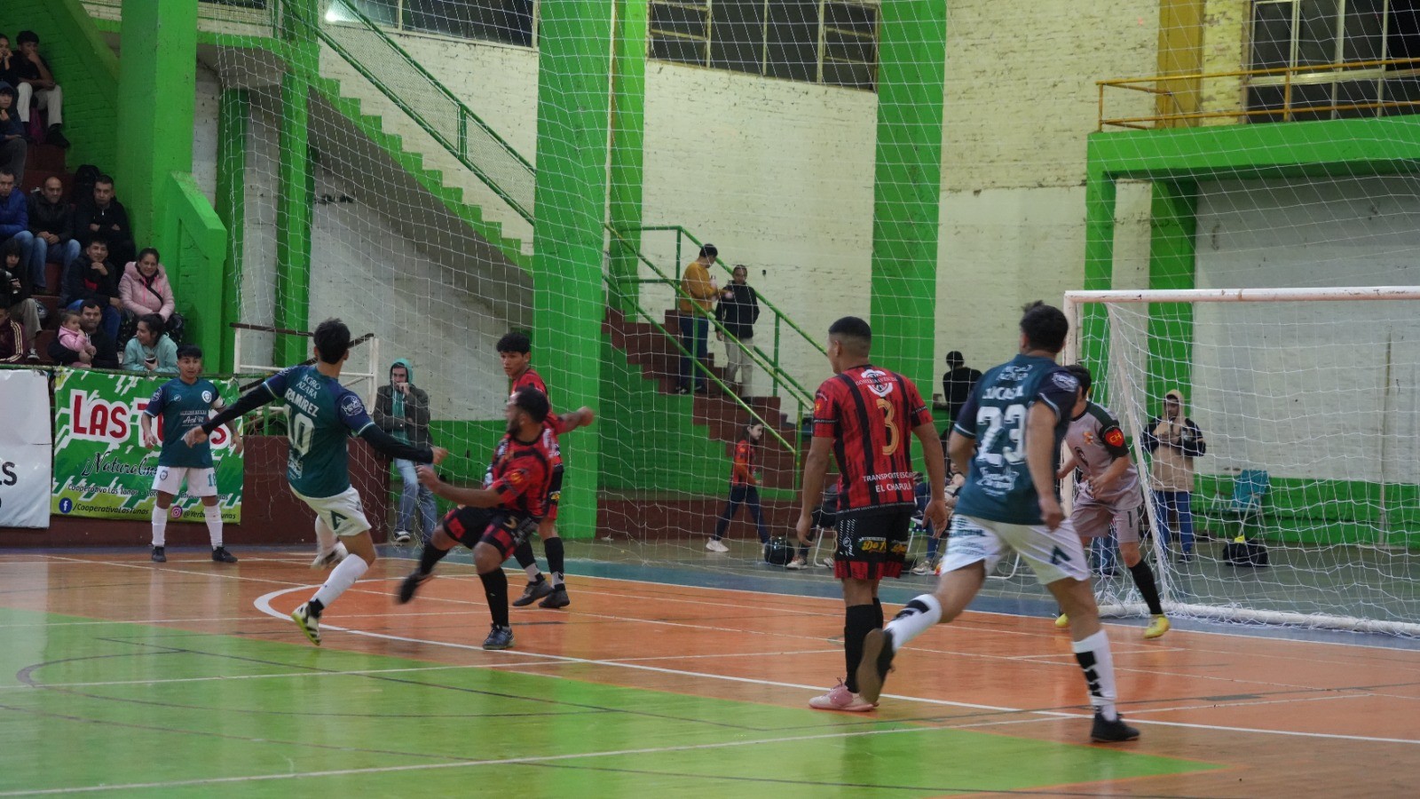La Liga Apostoleña de Futsal ya tiene a sus finalistas de la primera mitad del año
