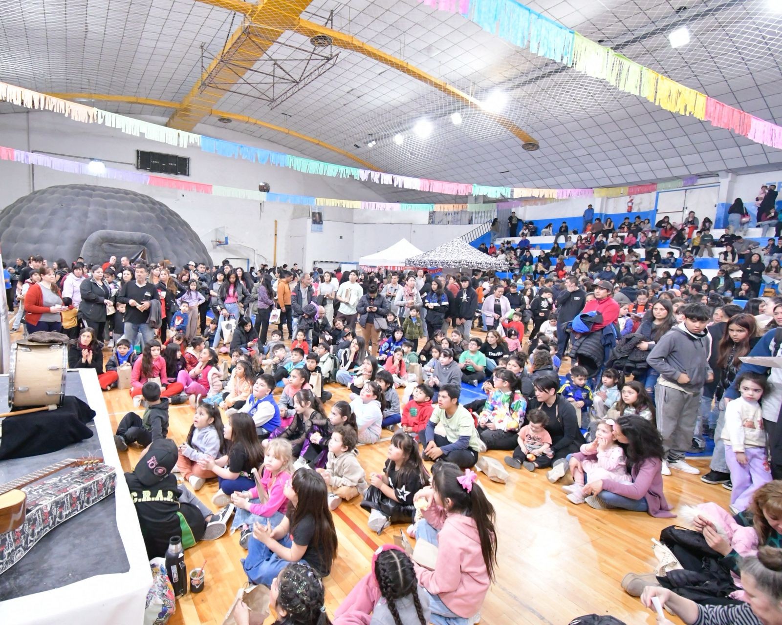 Mil personas celebraron el Día de las Infancias en Trelew