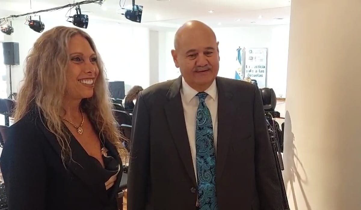 WhatsApp Image 2025-10-10 at 00.46.17.jpeg Haddad y Bosernitzan destacan el compromiso y la vocación de los estudiantes