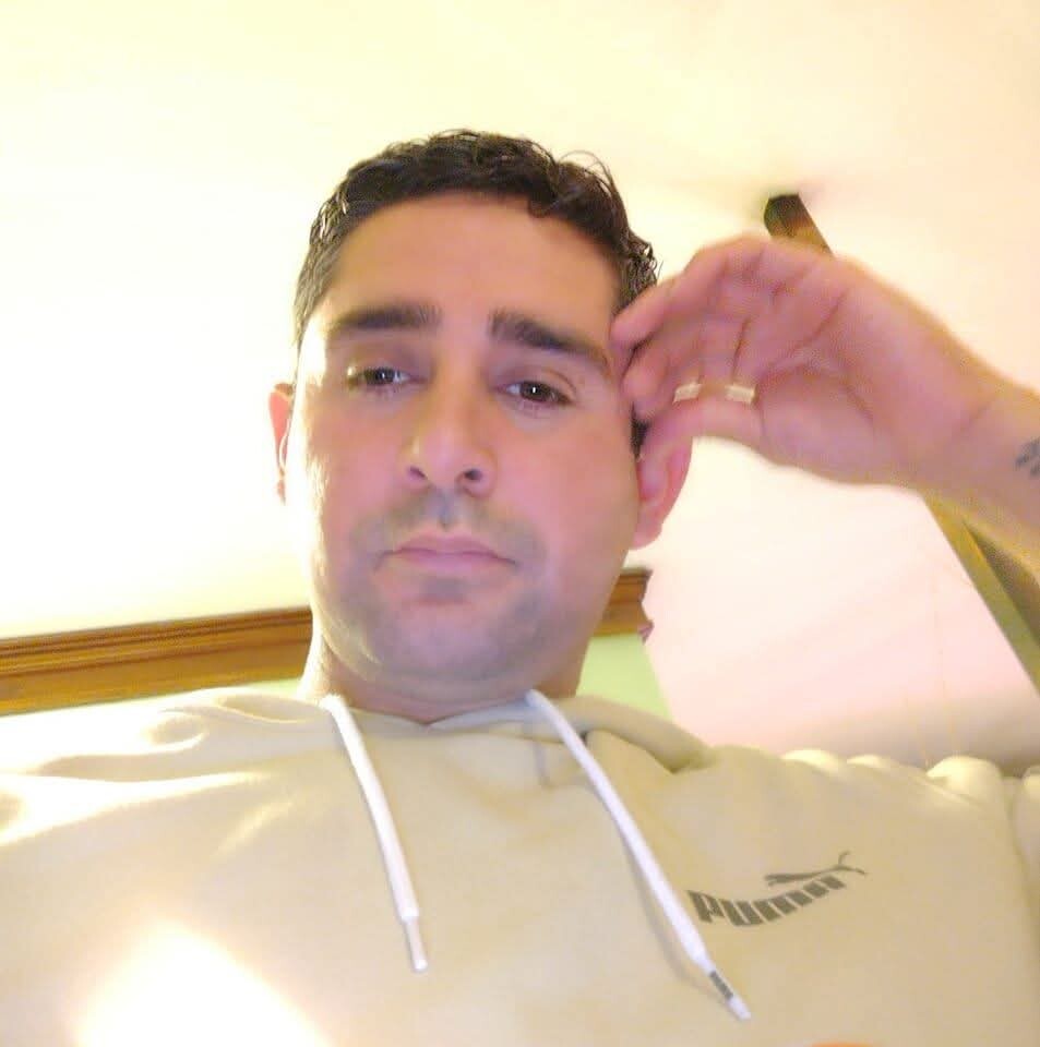 WhatsApp Image 2025-10-15 at 15.44.55.jpeg Familiares de dorense, piden Oraciones por ÉL