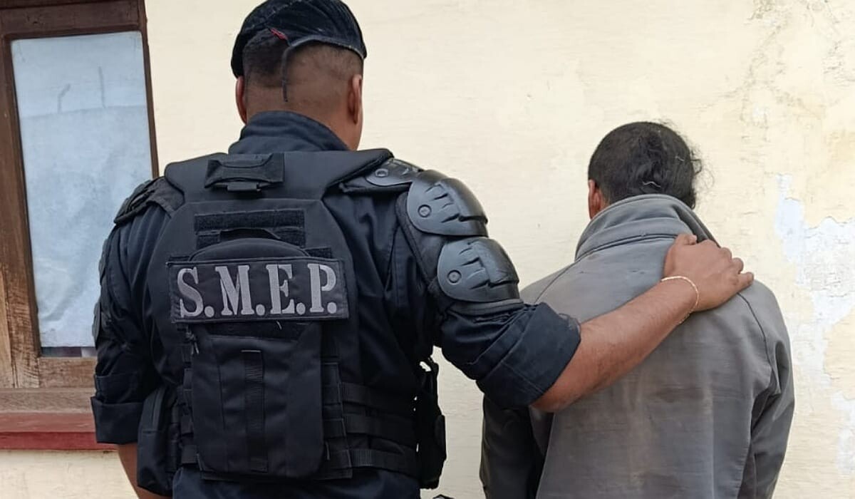 WhatsApp Image 2025-10-20 at 22.42.59.jpeg Fue detenido un hombre buscado por pedido de captura código rojo