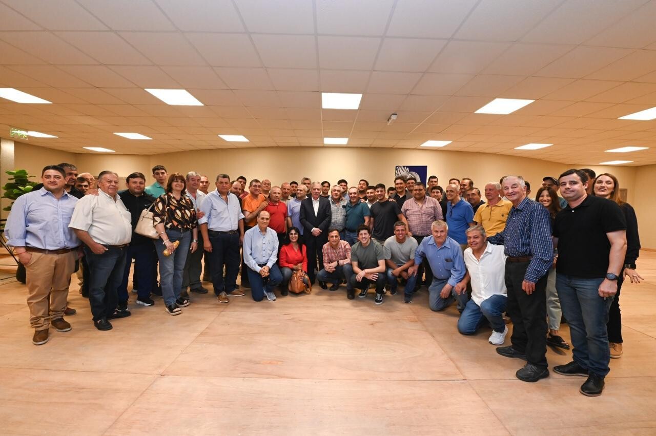 ELÍAS SUÁREZ RATIFICO SU COMPROMISO CON LA PRODUCCIÓN Y LA INDUSTRIALIZACIÓN DE LA MATERIA PRIMA