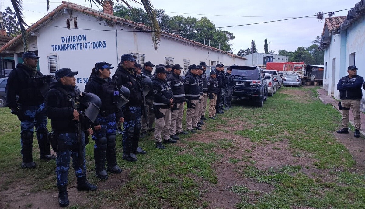 WhatsApp Image 2025-10-30 at 16.21.53.jpeg Robo en una finca de Metán terminó con dos aprehendidos y armas secuestradas