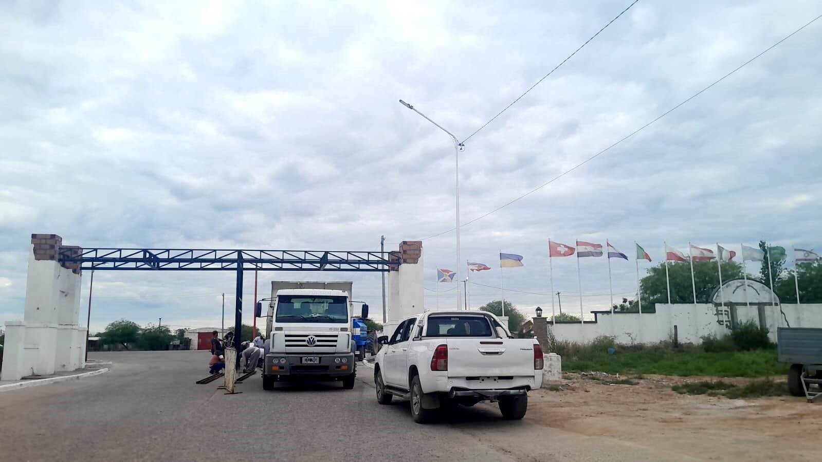 WhatsApp Image 2025-11-01 at 09.42.18.jpeg WhatsApp Image 2025-11-01 at 09.42.18.jpeg