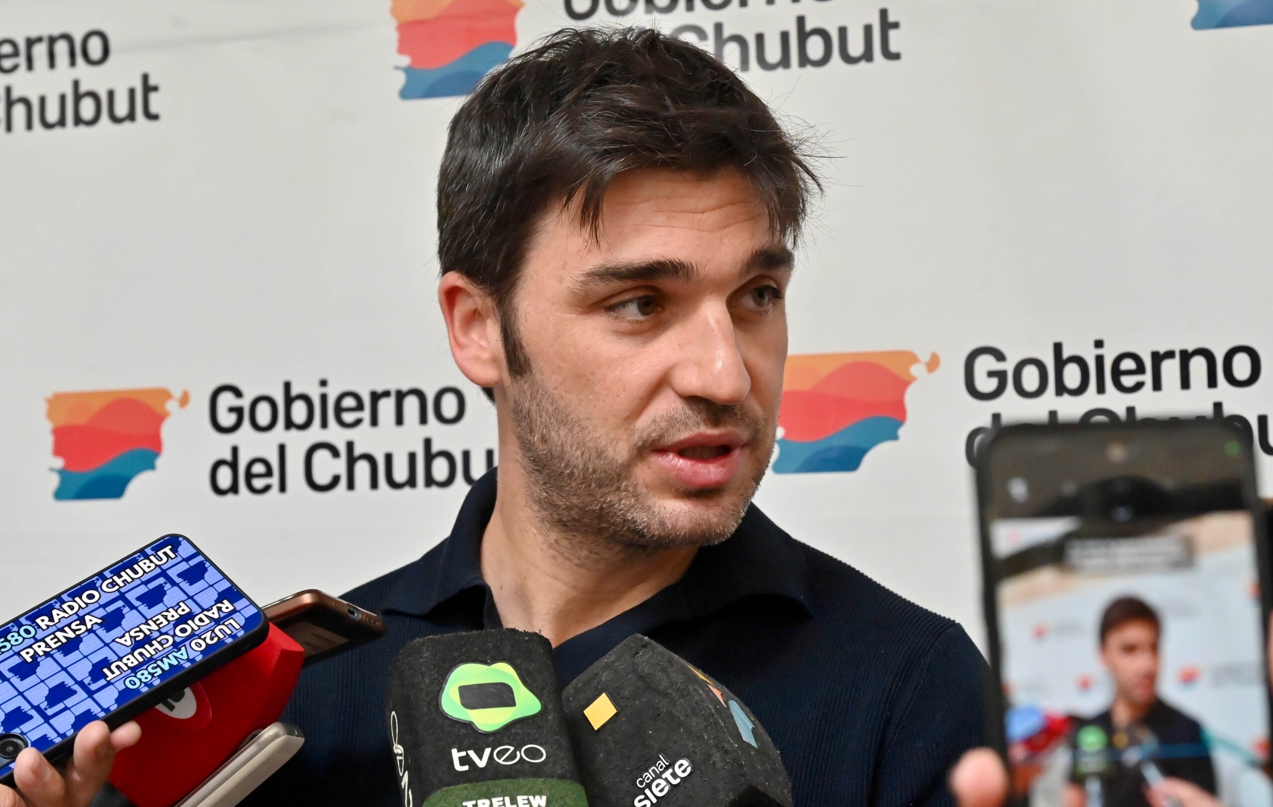 WhatsApp Image 2025-11-03 at 15.09.25.jpeg Torres convocó a diputados nacionales a debatir el Presupuesto 2026 y aseguró que se buscará «consensuar una posición que beneficie a nuestra provincia»