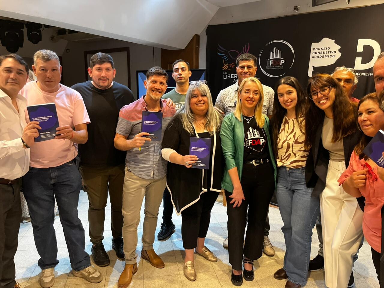 Se presentó en Tigre el libro «La transformación cultural del sistema educativo de la Provincia de Buenos Aires»