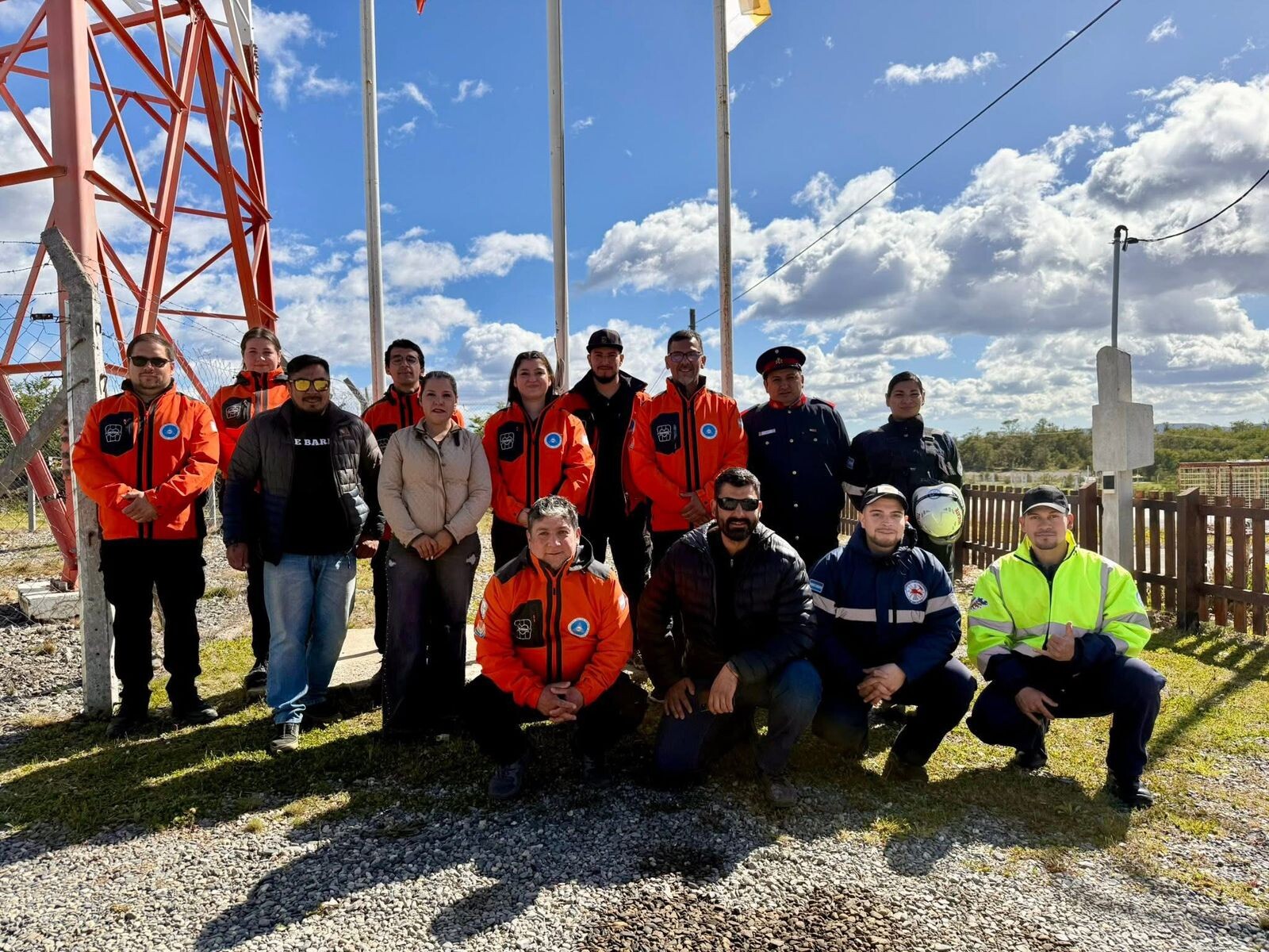 El Municipio reconoció la labor de Defensa Civil de Tolhuin en una jornada de homenaje