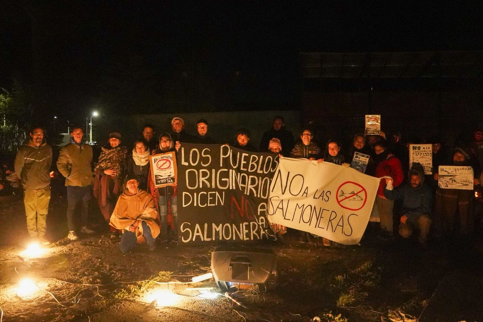 El Municipio acompañó la vigilia por el Día del Genocidio Selk’nam junto a la Comunidad Rafaela Ishton