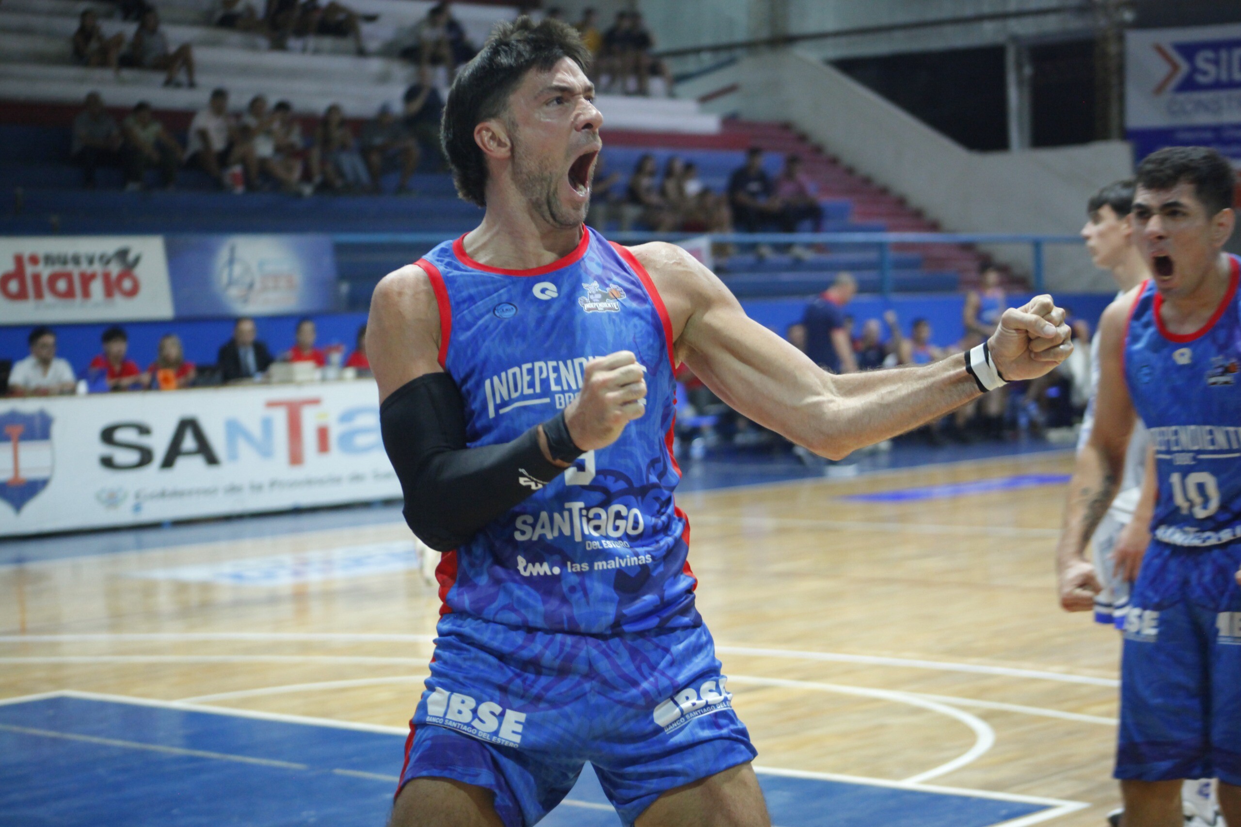 INDEPENDIENTE RECIBE A HURACÁN LAS HERAS