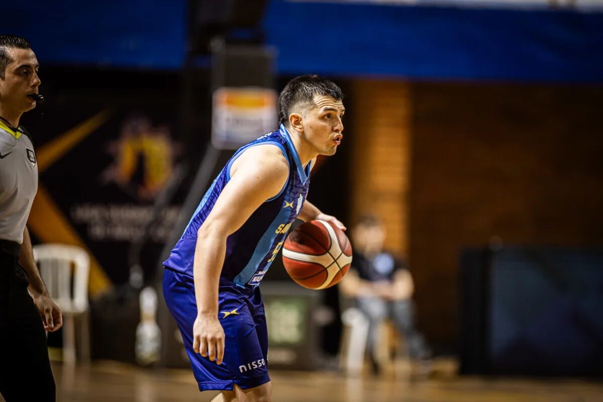 El base santiagueño, viejo conocido de la casa, regresa a vestir los colores de Calle Salta.