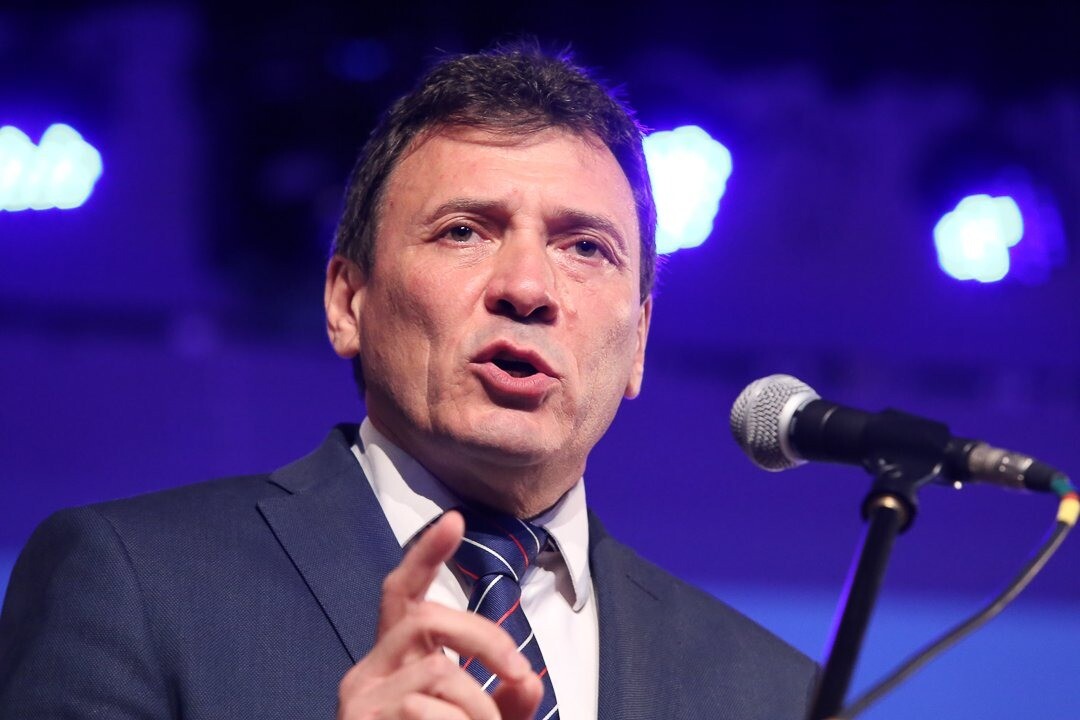 El Intendente de San Lorenzo Confirmó la Presencia de Milei
