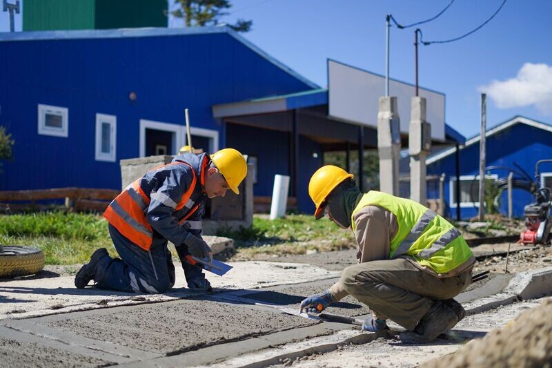 Avanza el Plan de Cordón Cuneta y Veredas en Provincias Unidas y el casco céntrico