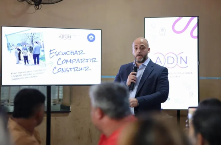WhatsApp-Image-2026-02-25-at-20.27.27-810x540-1.webp El Concejo presentó ADN Santa Fe para potenciar el desarrollo local