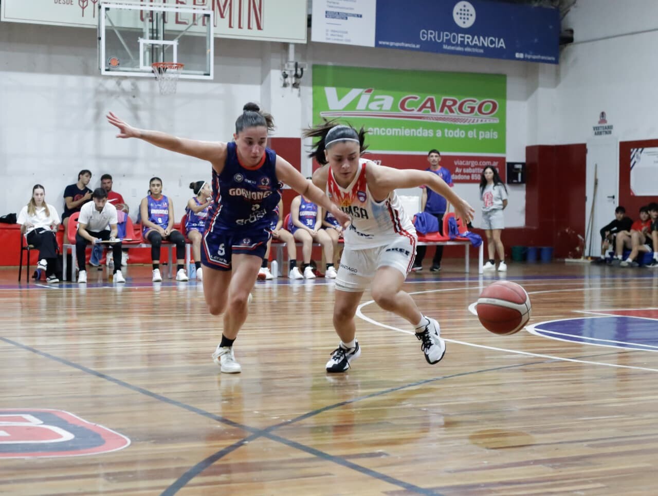 QUIMSA VOLVIÓ AL TRIUNFO POR LA LIGA FEMENINA