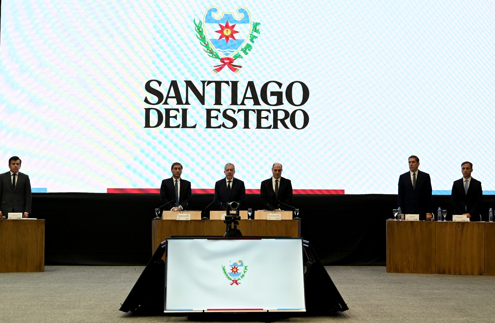 EL GOBERNADOR ELÍAS SUÁREZ PUSO EN FUNCIONAMIENTO EL CONSEJO ECONÓMICO Y SOCIAL DE SANTIAGO DEL ESTERO