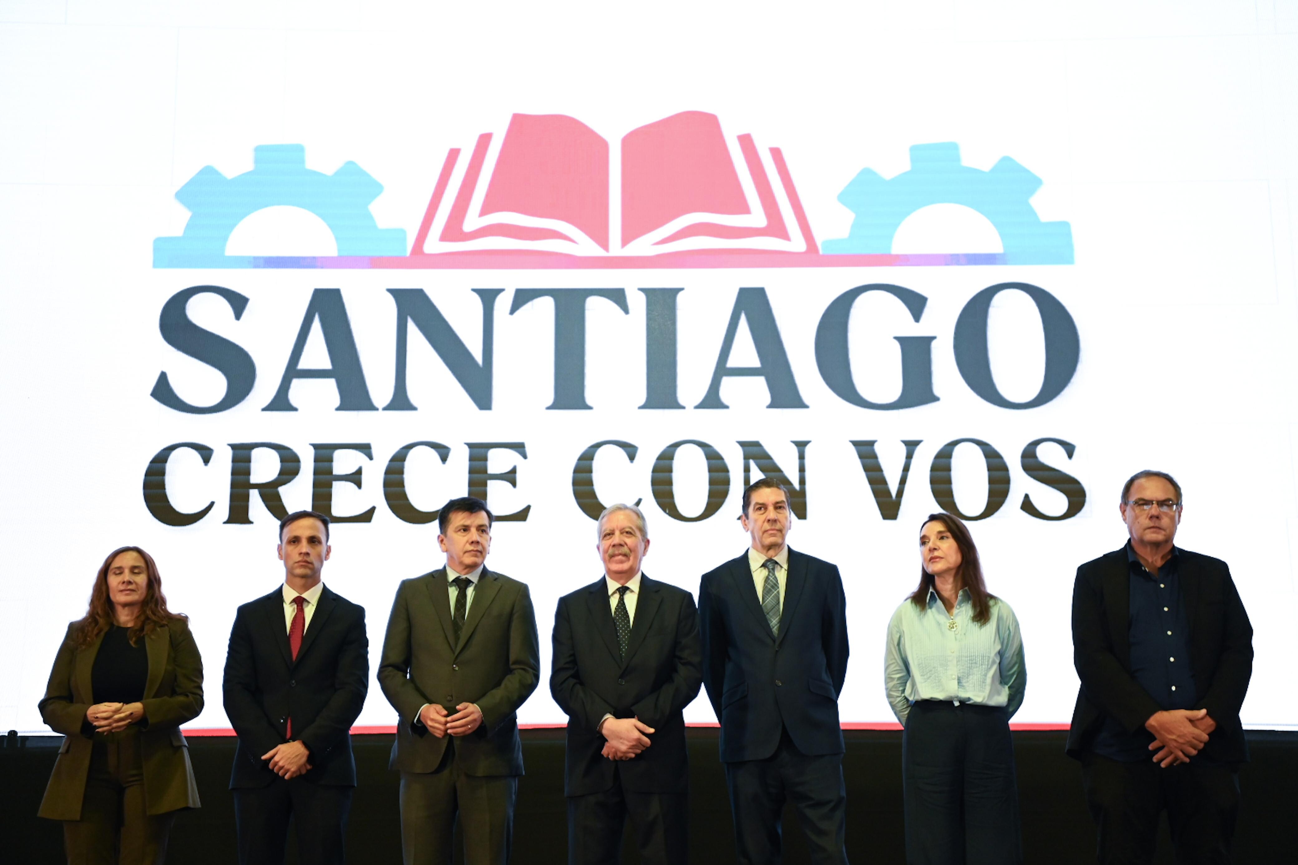 SUÁREZ ENCABEZÓ LA APERTURA DE LA CLASE MAGISTRAL DEL PROGRAMA “SANTIAGO CRECE CON VOS” ANTE JÓVENES DE TODA LA PROVINCIA