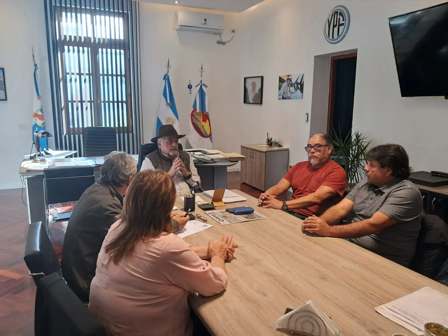 SOEM se reunió con Othar, solicitó paritarias 2026 y planteó el adelanto del pago por el Día del Trabajado