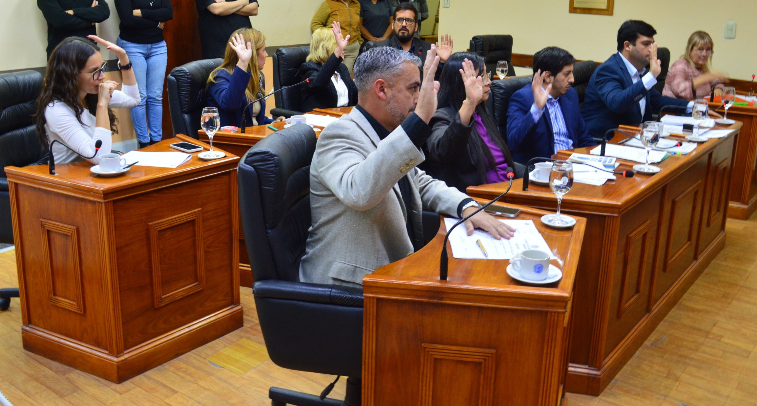 Unánime rechazo del Concejo Deliberante a la intimación enviada por el Banco Chubut reclamando inmueble a la Municipalidad