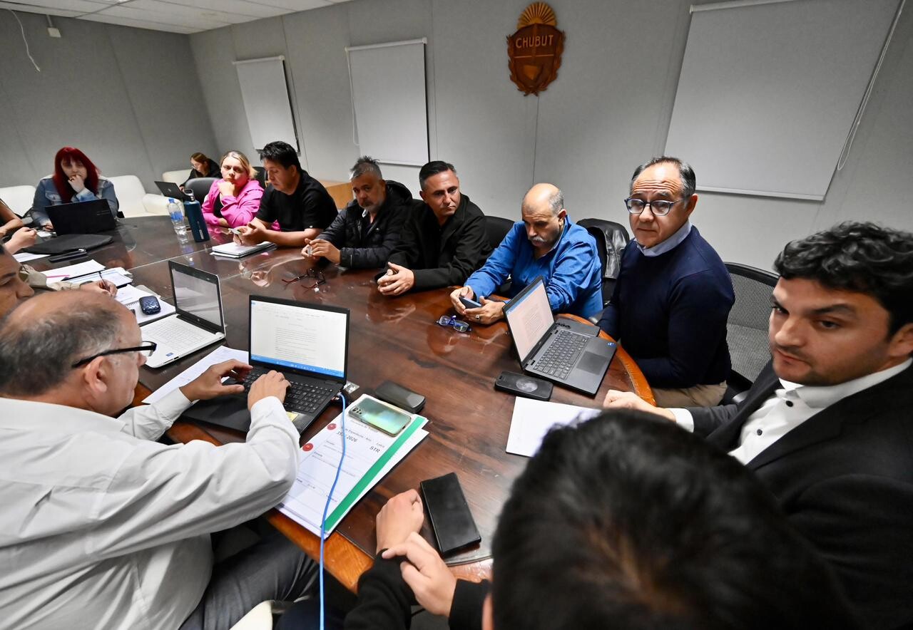 El Gobierno del Chubut acordó un aumento salarial para los trabajadores de la salud