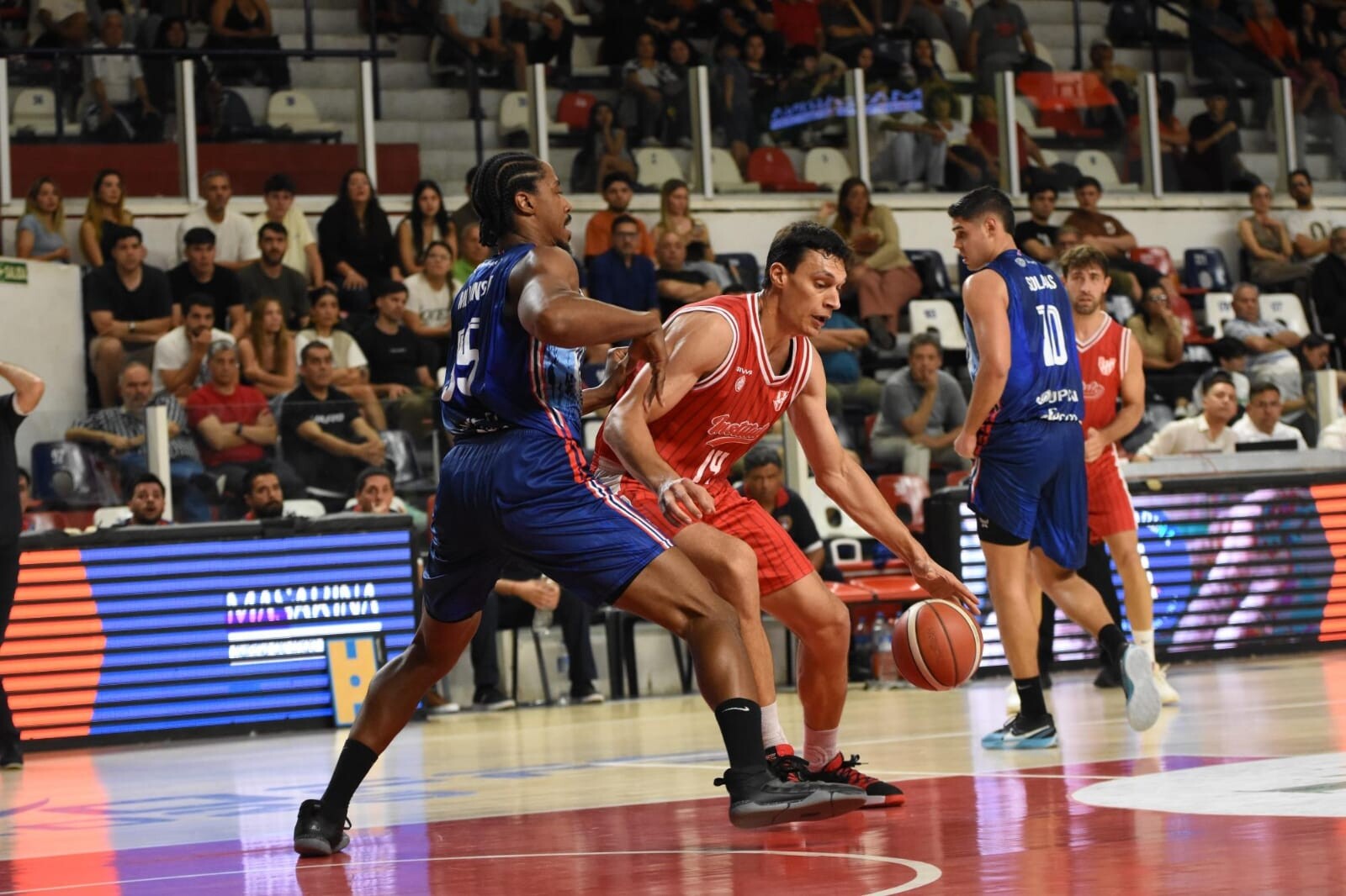 QUIMSA TIENE RIVAL PARA LOS CUARTOS DE FINAL: ENFRENTARÁ A INSTITUTO POR UN BOLETO A SEMIS
