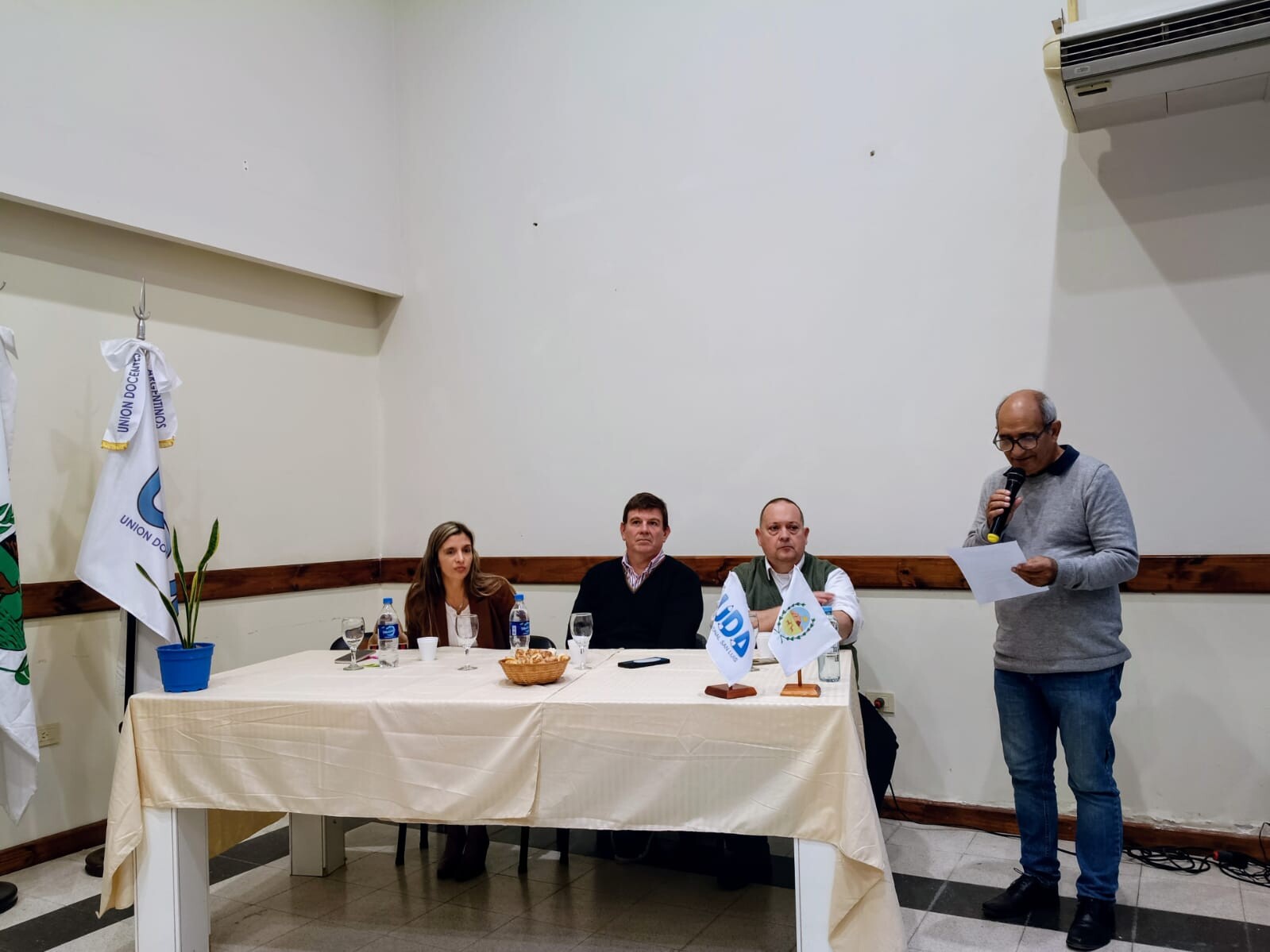 JUSTICIA, EDUCACIÓN Y EL DEBATE NECESARIO