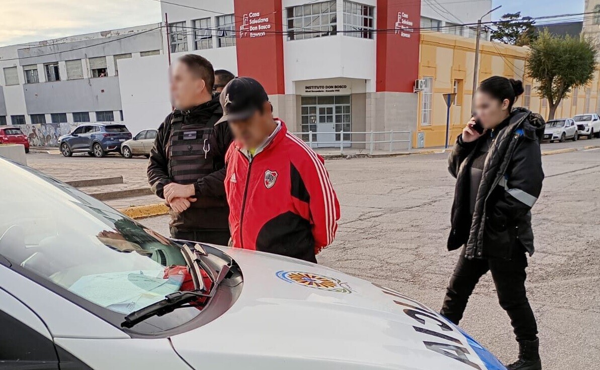 La Policía del Chubut detuvo al acusado de asesinar a un hombre en Rawson