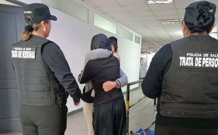 RESCATAN EN BOLIVIA A UNA ADOLESCENTE SALTEÑA VÍCTIMA DE TRATA DE PERSONAS: OPERATIVO INTERFUERZAS INTERNACIONAL