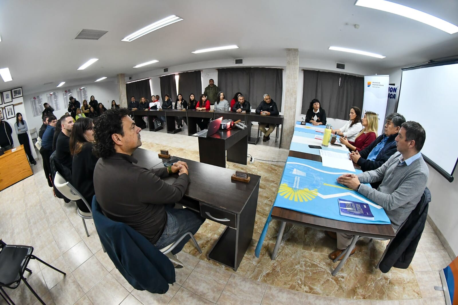 Provincia capacitará a dirigentes, entrenadores y referentes de clubes para promover entornos libres de violencia en el ámbito deportivo