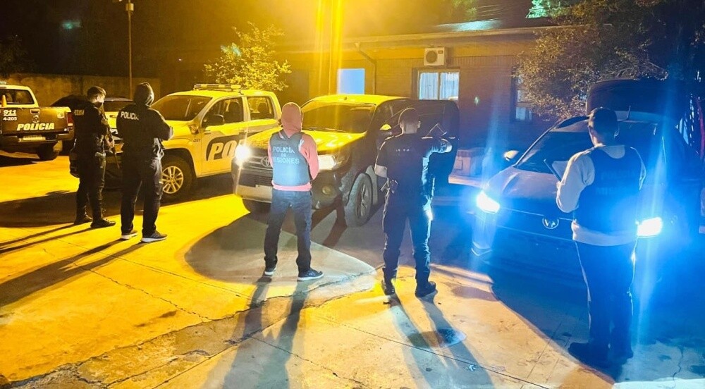 SAN PEDRO: La Policía recuperó dos vehículos de alta gama robados en Brasil tras una persecución en zona rural