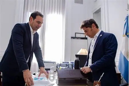 «Un acto de madurez democrática»: Así definió Gustavo Valdés el encuentro de Axel Kicillof con el gobernador de Corrientes