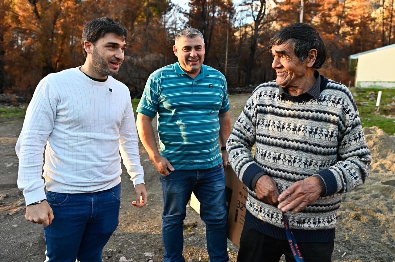Torres: “Nos comprometimos a terminar antes del invierno y hoy las familias de El Hoyo vuelven a tener su hogar”