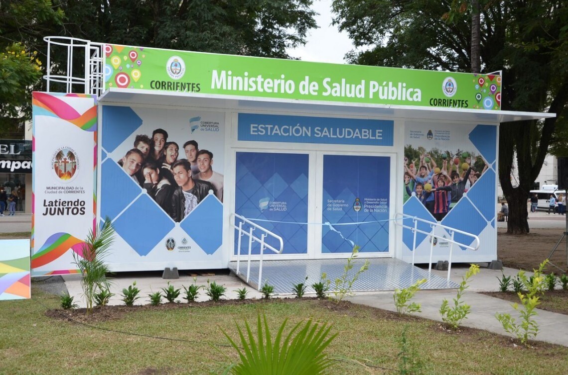 Sigue «La Noche de las Vacunas» y el operativo de vacunación llega a escuelas de Corrientes