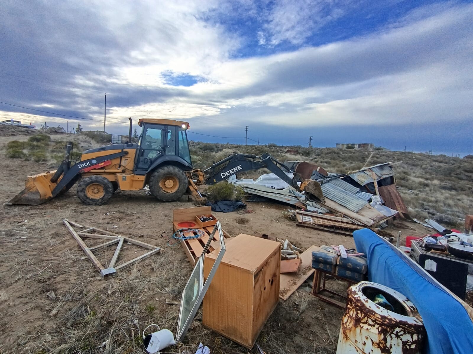 La Secretaría de Ordenamiento Territorial realizó operativos de control y recuperación de tierras en la zona del Faro